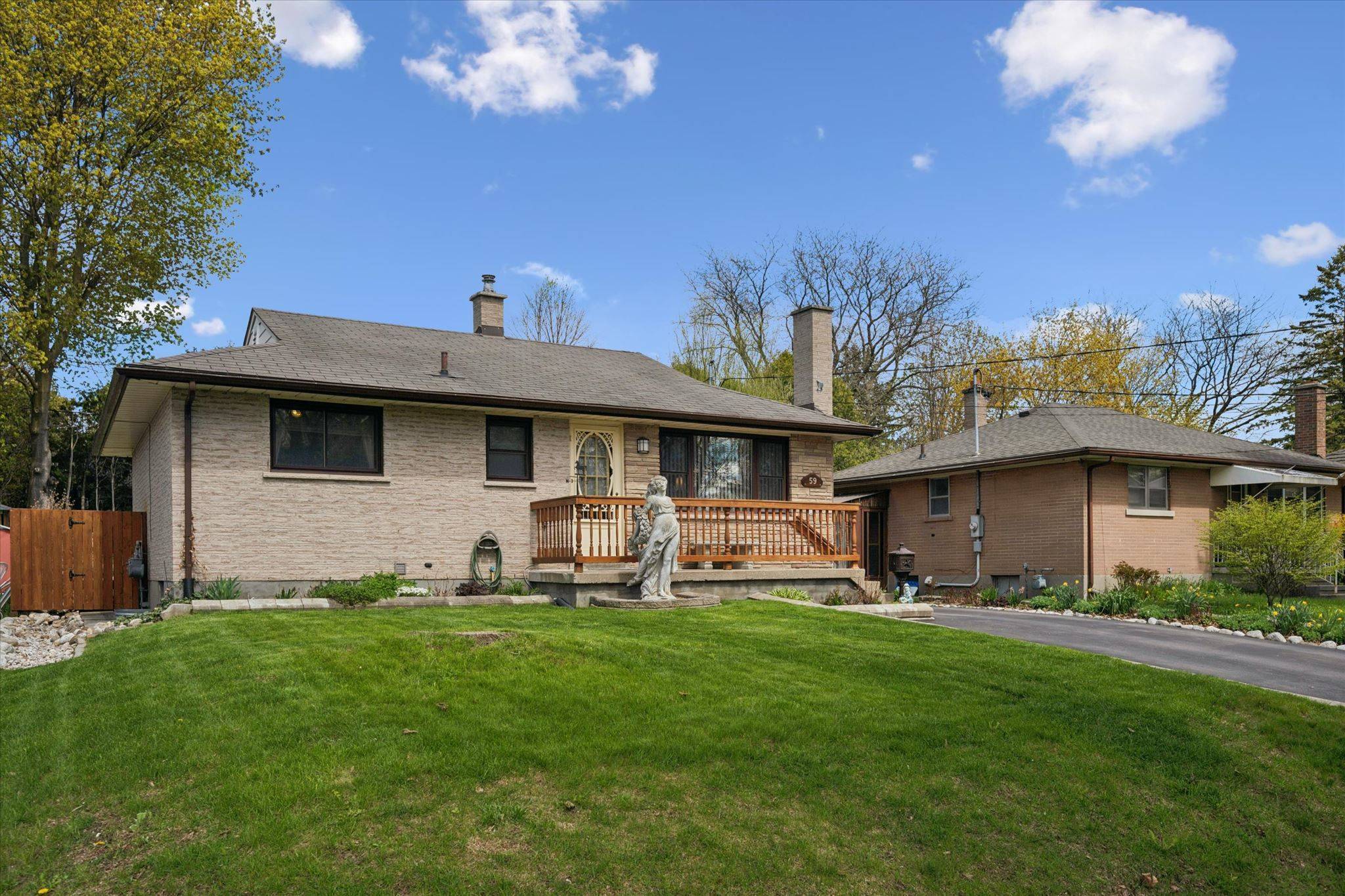 59 Knightswood BLVD, Guelph, ON N1E 3W6