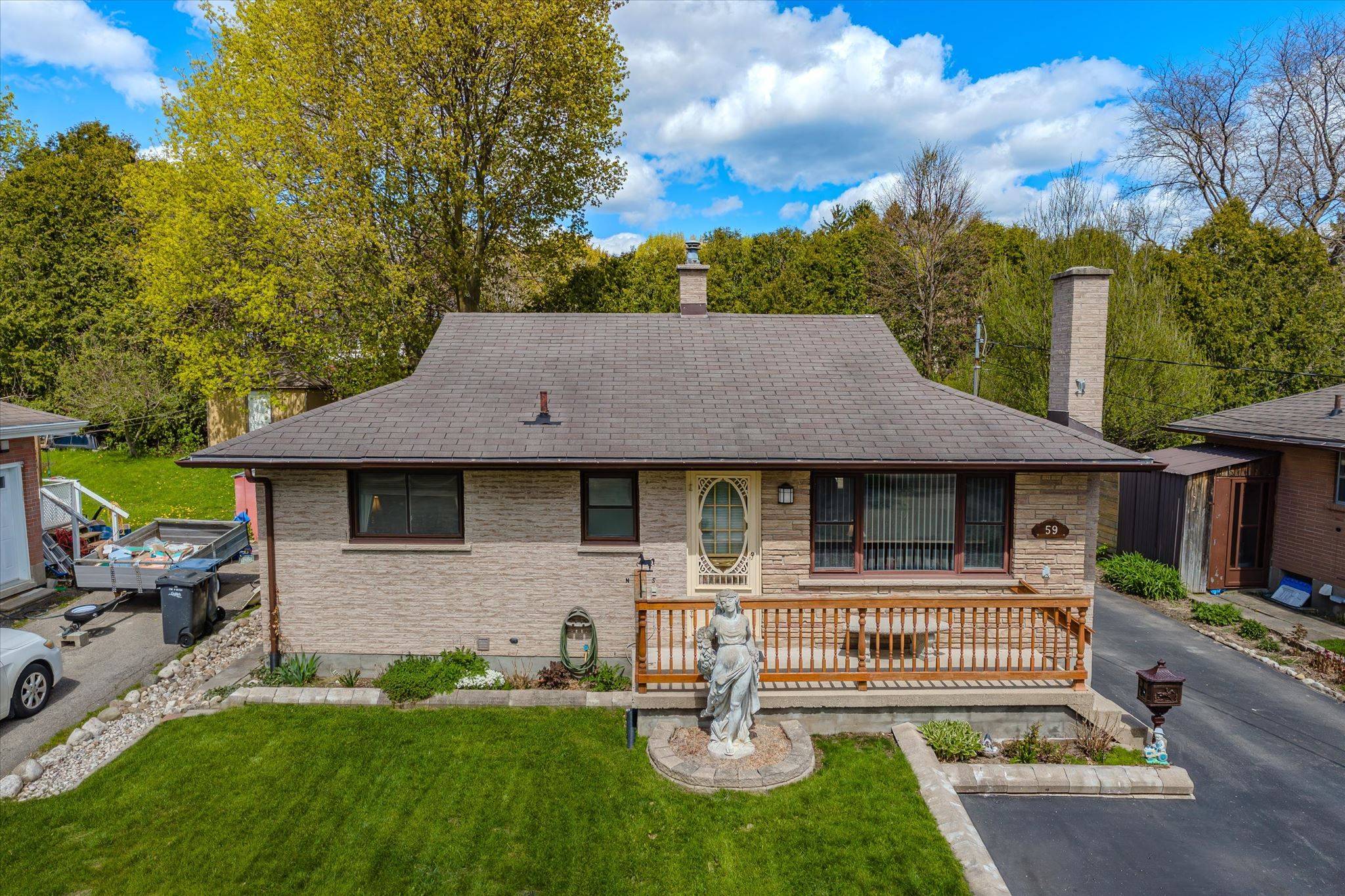 59 Knightswood BLVD, Guelph, ON N1E 3W6