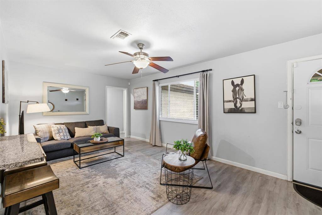 4300 Lynn Terrace, North Richland Hills, TX 76180