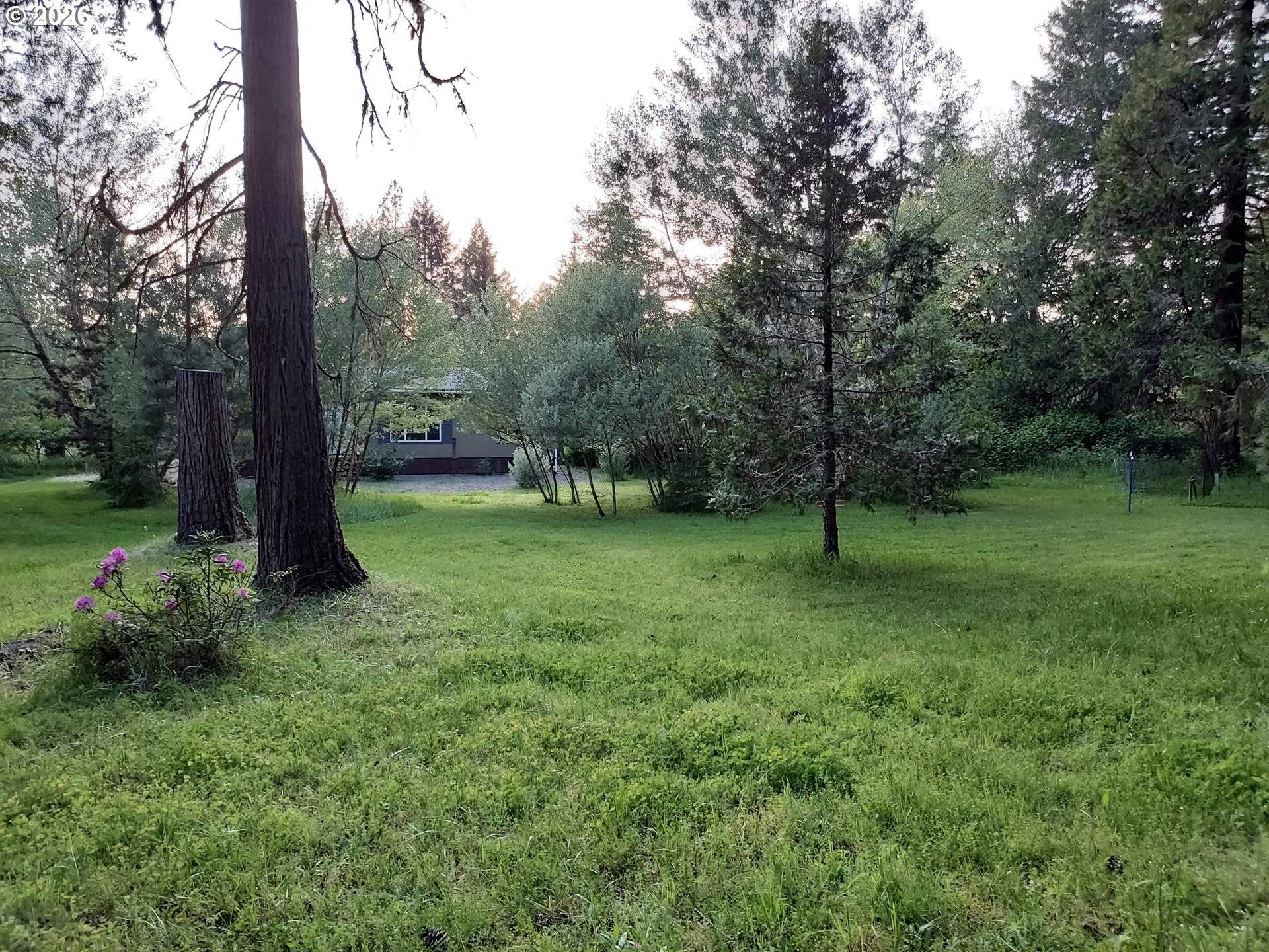76113 FISH HATCHERY RD, Oakridge, OR 97463