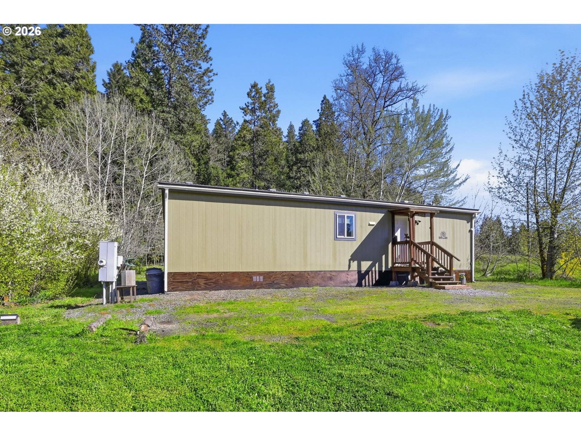 76113 FISH HATCHERY RD, Oakridge, OR 97463