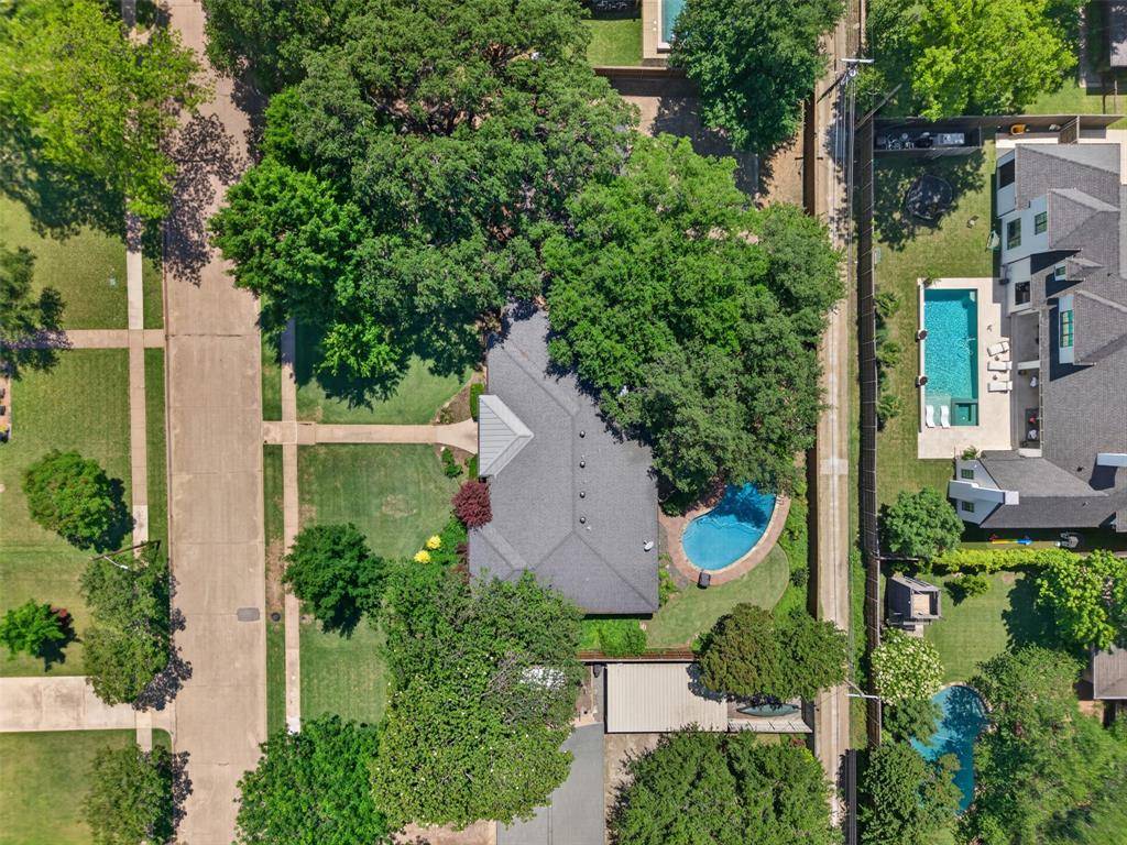 7141 Twin Tree Lane, Dallas, TX 75214