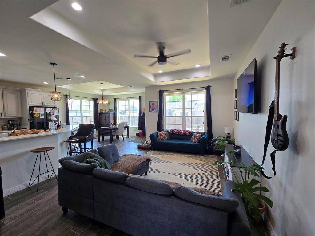 109 Baker Street, Mount Vernon, TX 75457