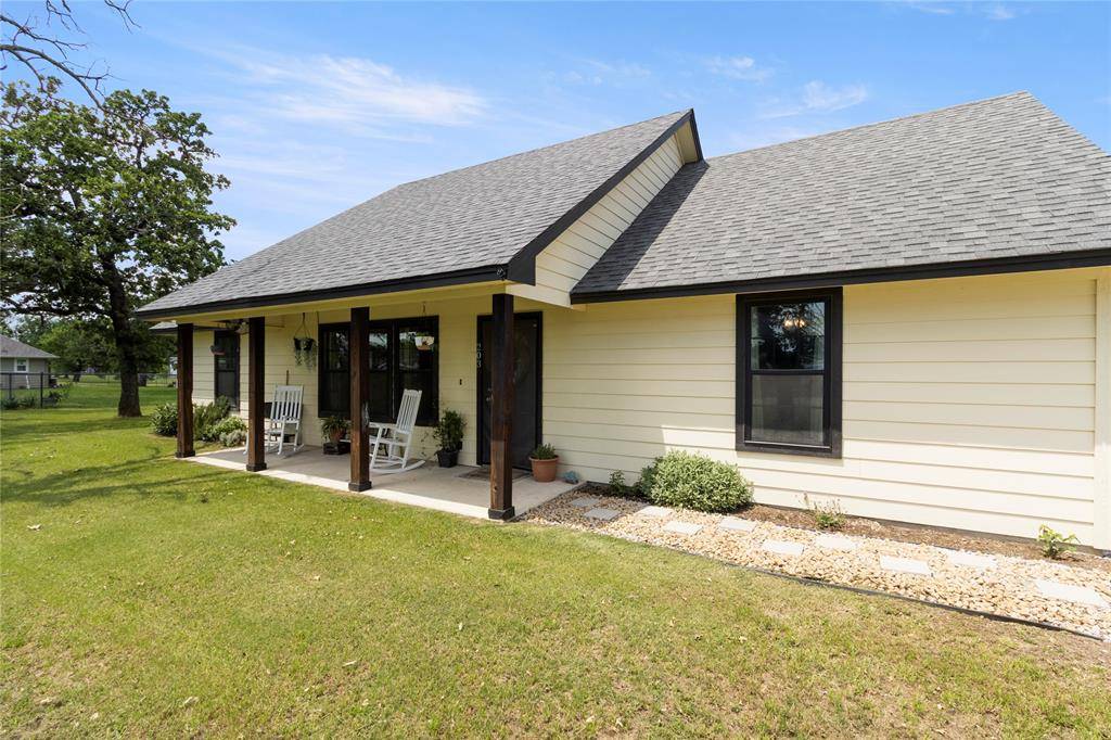 203 Brown Lane, Poolville, TX 76487