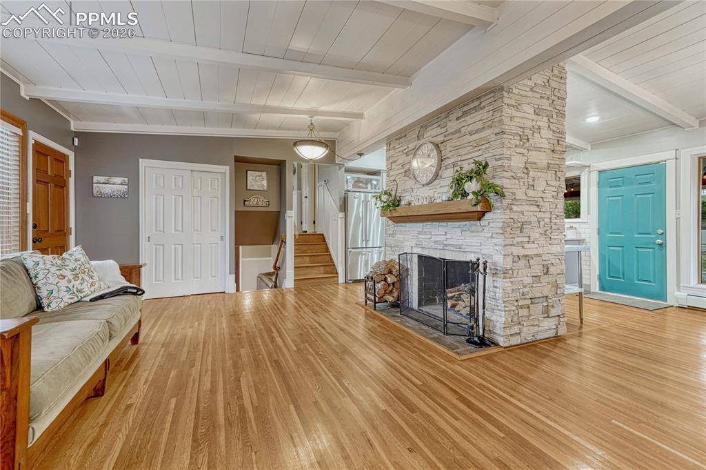 5335 Sapphire DR, Colorado Springs, CO 80918