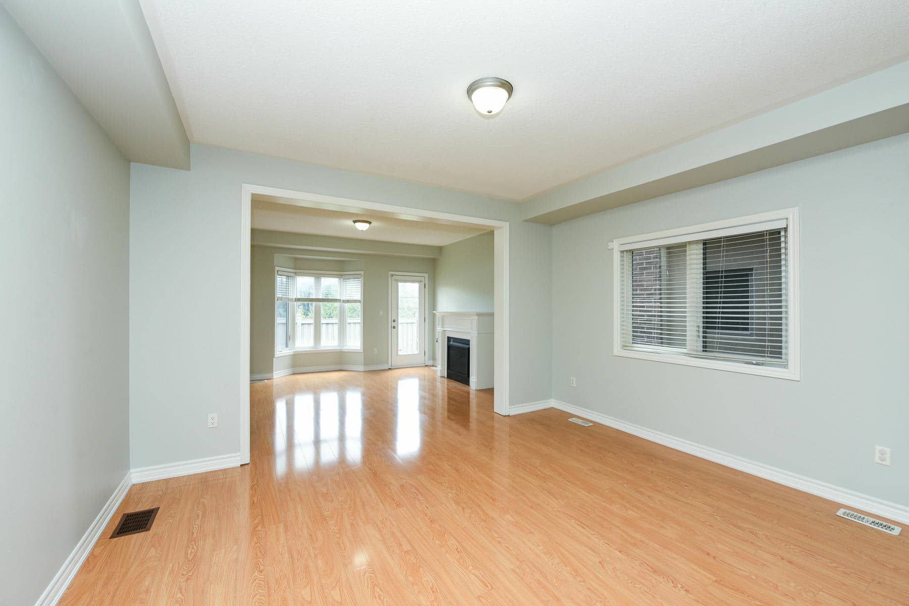 74 Gammon CRES, Brampton, ON L6Y 6B7