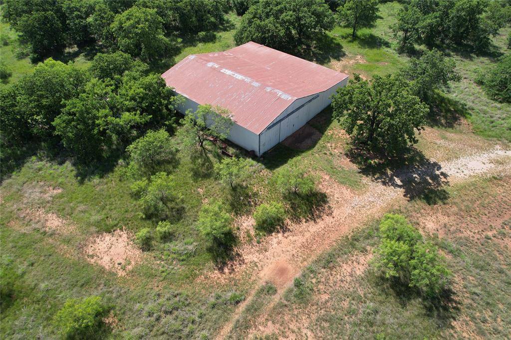 628 Robinson Road, Graham, TX 76450