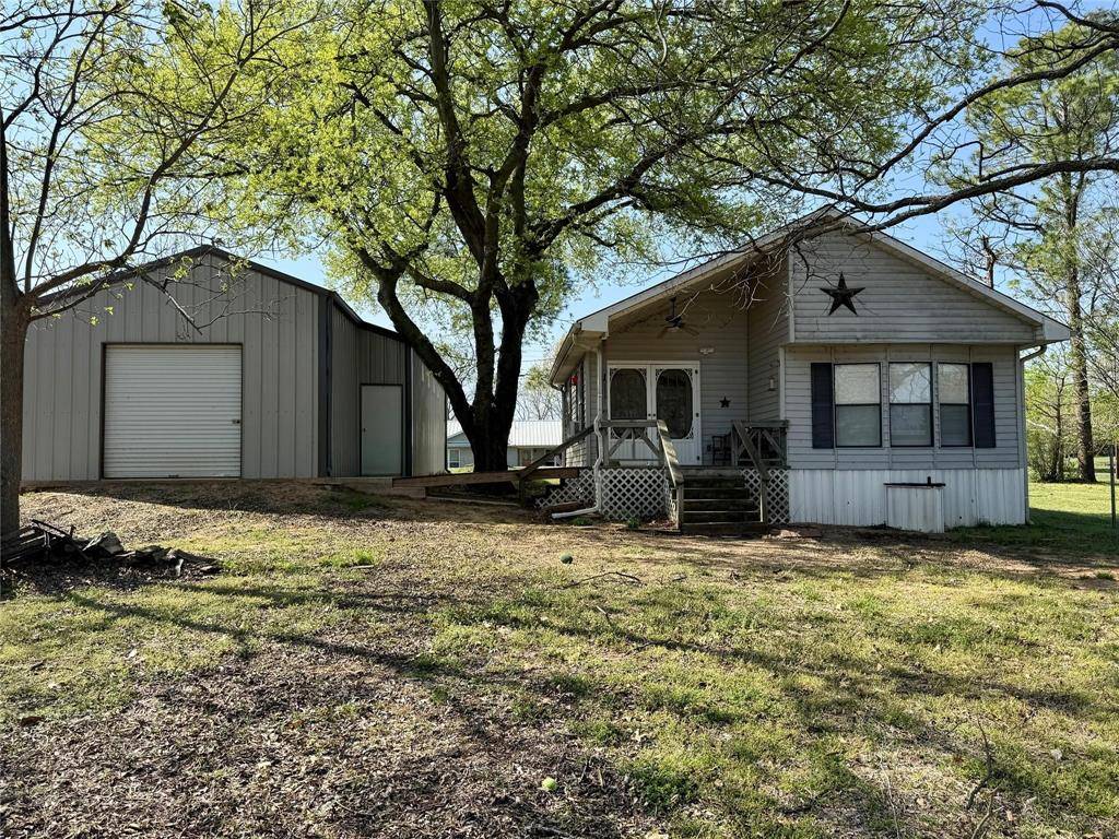306 Oak Street, Nocona, TX 76255