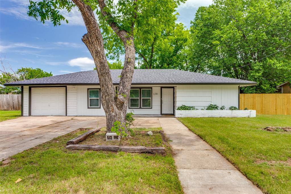 128 NW Lorna Street, Burleson, TX 76028