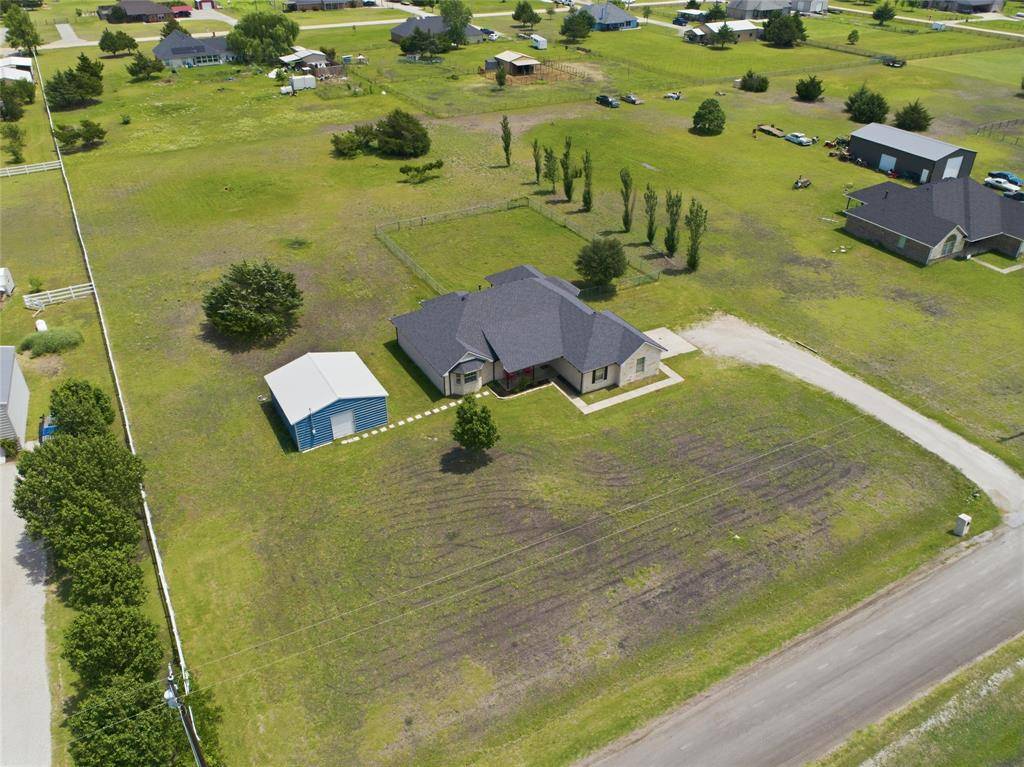 137 Judah Circle, Trenton, TX 75490