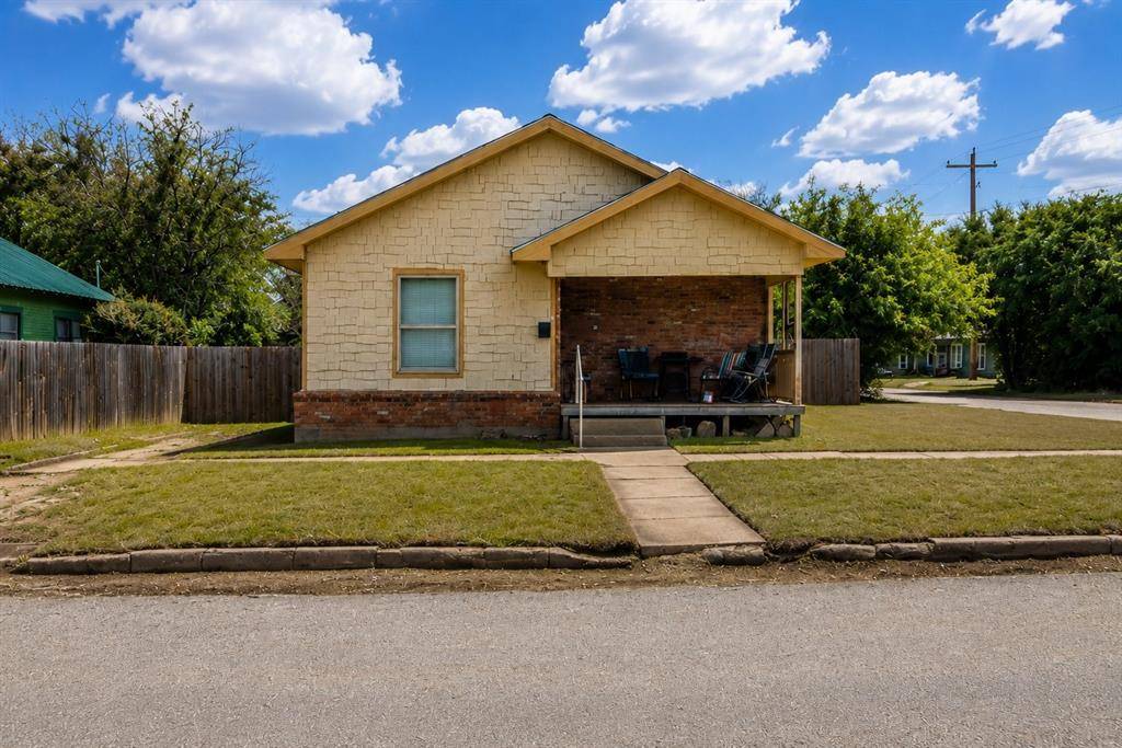 309 W 10th Street, Cisco, TX 76437
