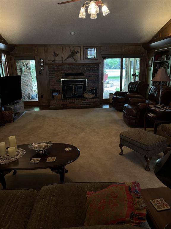 3808 Fairway Drive, Granbury, TX 76049