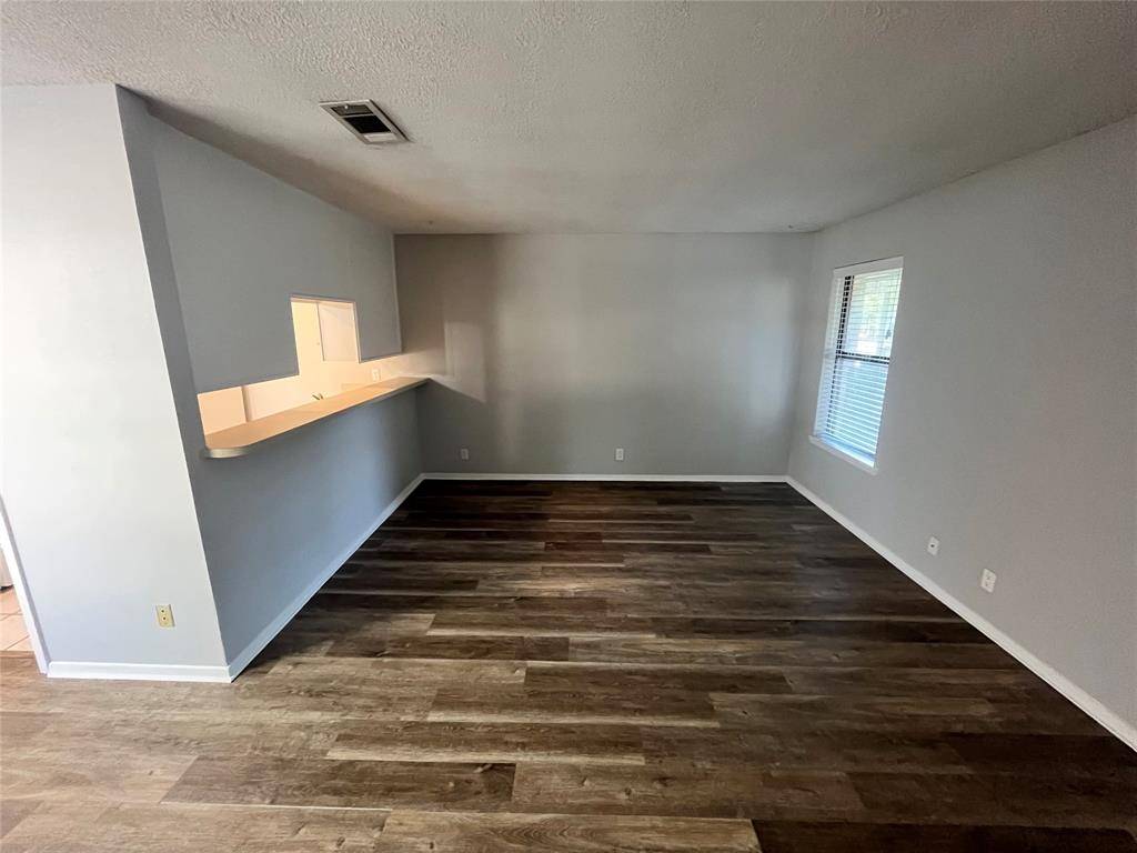 902 N Austin Street, Denton, TX 76201