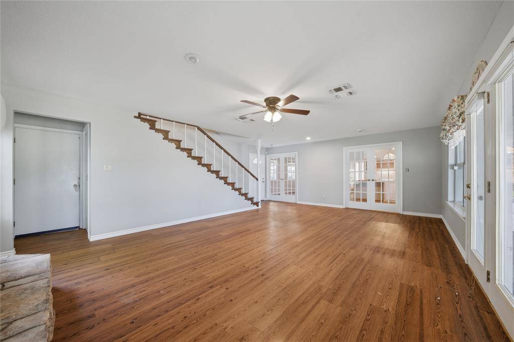 158 Baywood Boulevard, Mabank, TX 75156