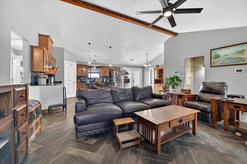 7145 Donald Road, Krum, TX 76249