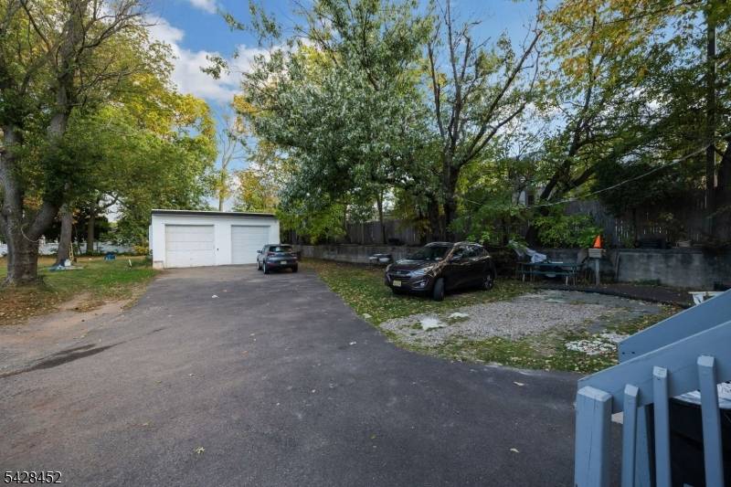 20 Maple Ave, Springfield Twp., NJ 07081