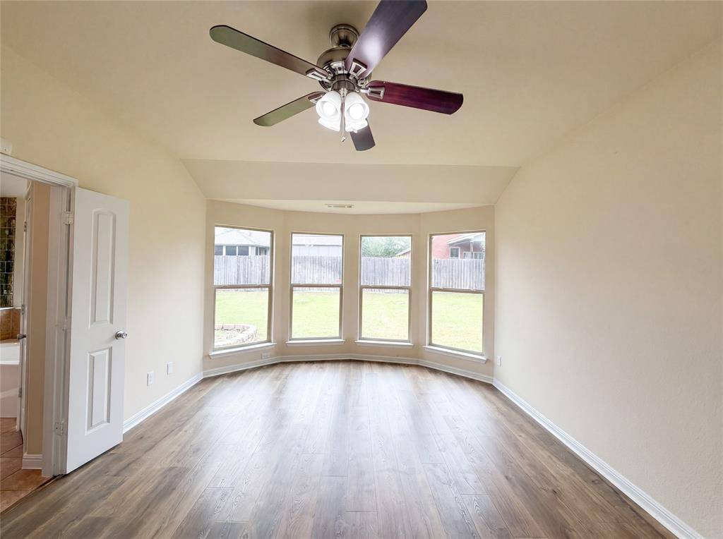 1124 Terrace View Drive, Fort Worth, TX 76108