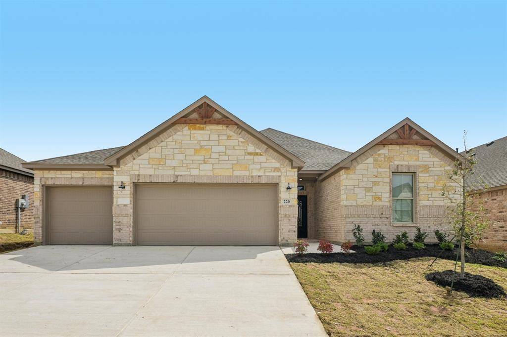 220 Cheyenne Trail, Alvarado, TX 76009