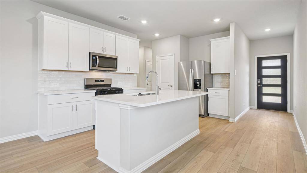 3502 Bridgeport Drive, Farmersville, TX 75442