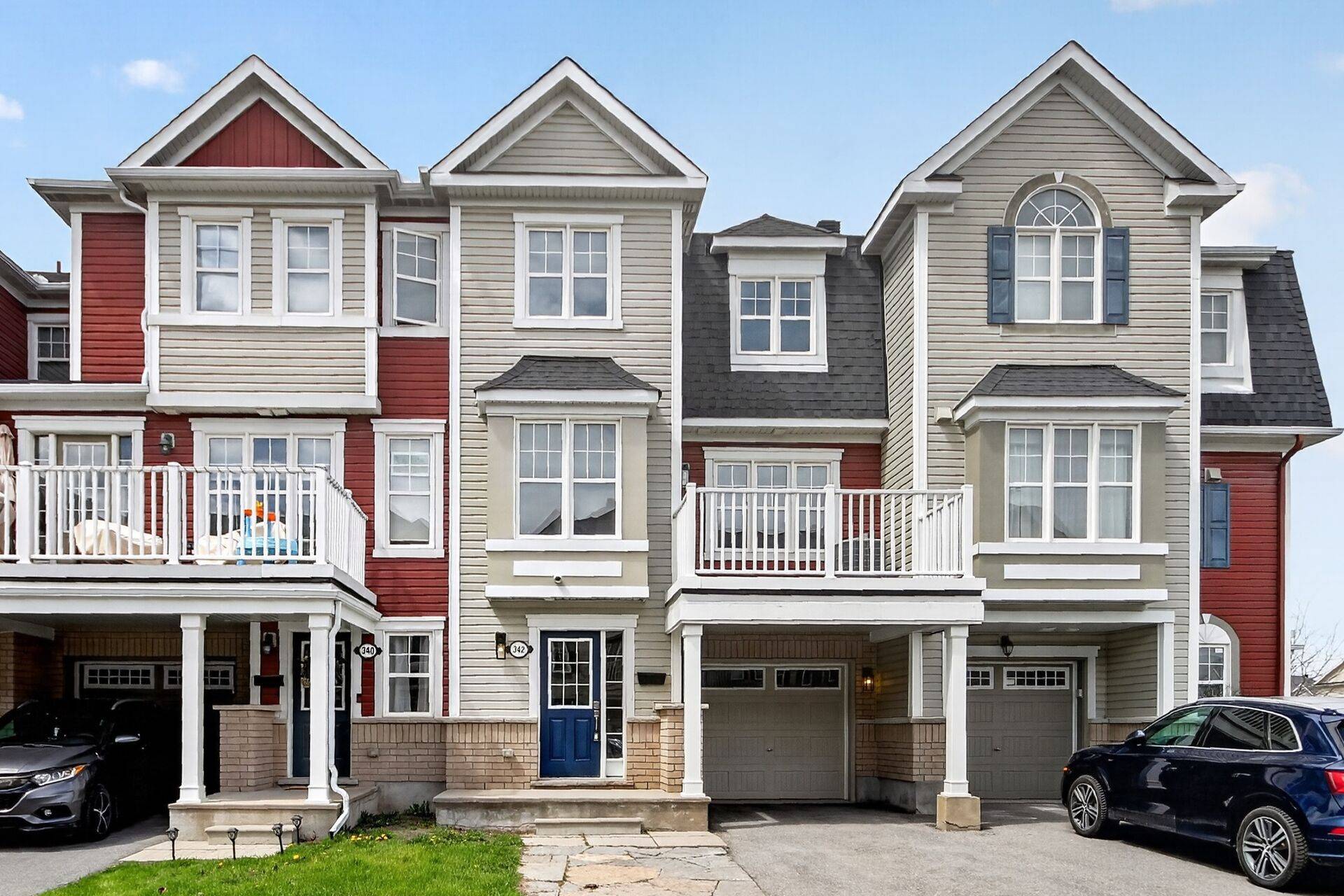 342 Sweet Grass CIR, Barrhaven, ON K2J 5W9