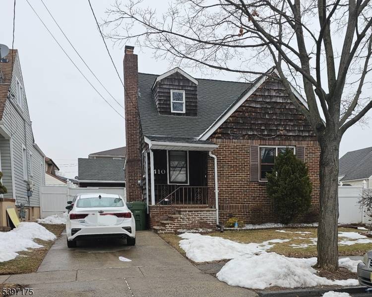 410 Miltonia St, Linden City, NJ 07036