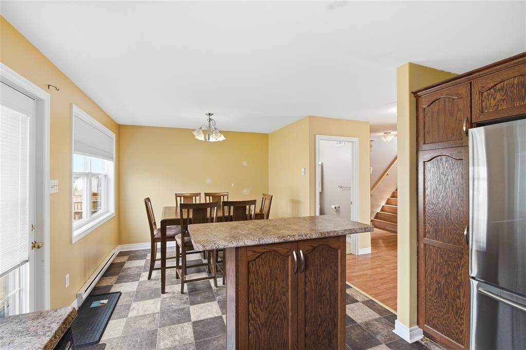 11 MacLaren Place, St. John's, NL A1B 5E1