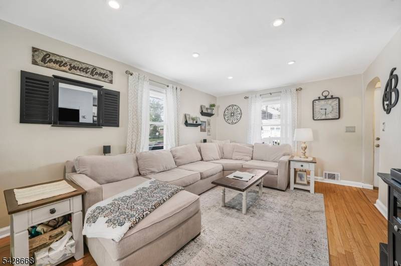 684 Colgate Ave, Perth Amboy City, NJ 08861