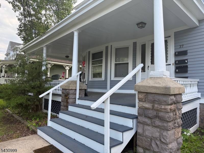 37 Broad St, Flemington Boro, NJ 08822