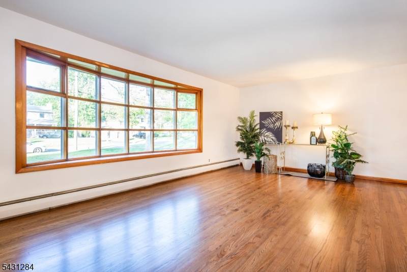 25 Robbins Ave, Berkeley Heights Twp., NJ 07922