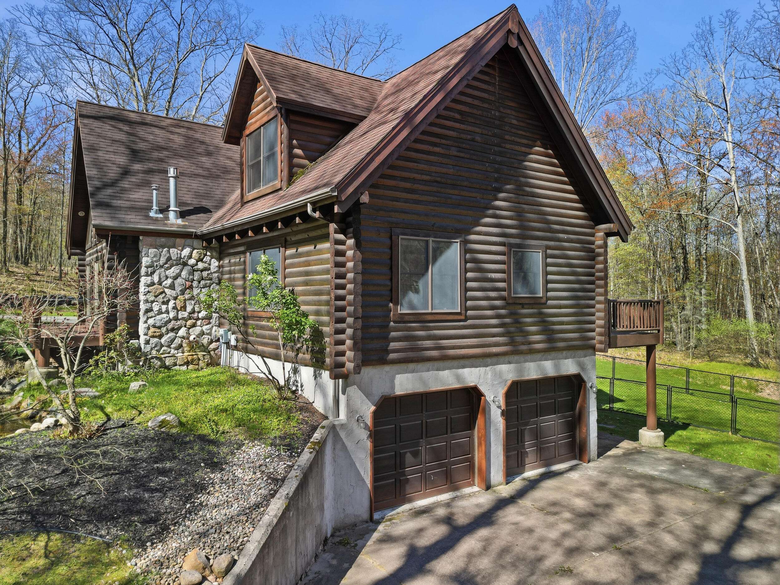 10301 Mountain View TRL, Austin Twp, MI 49346