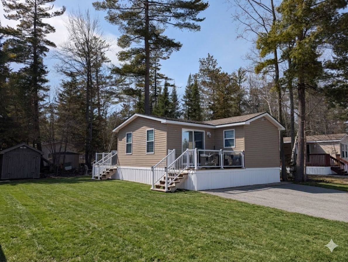 42 TEMAGAMI TRL, Wasaga Beach, ON L9Z 1X7