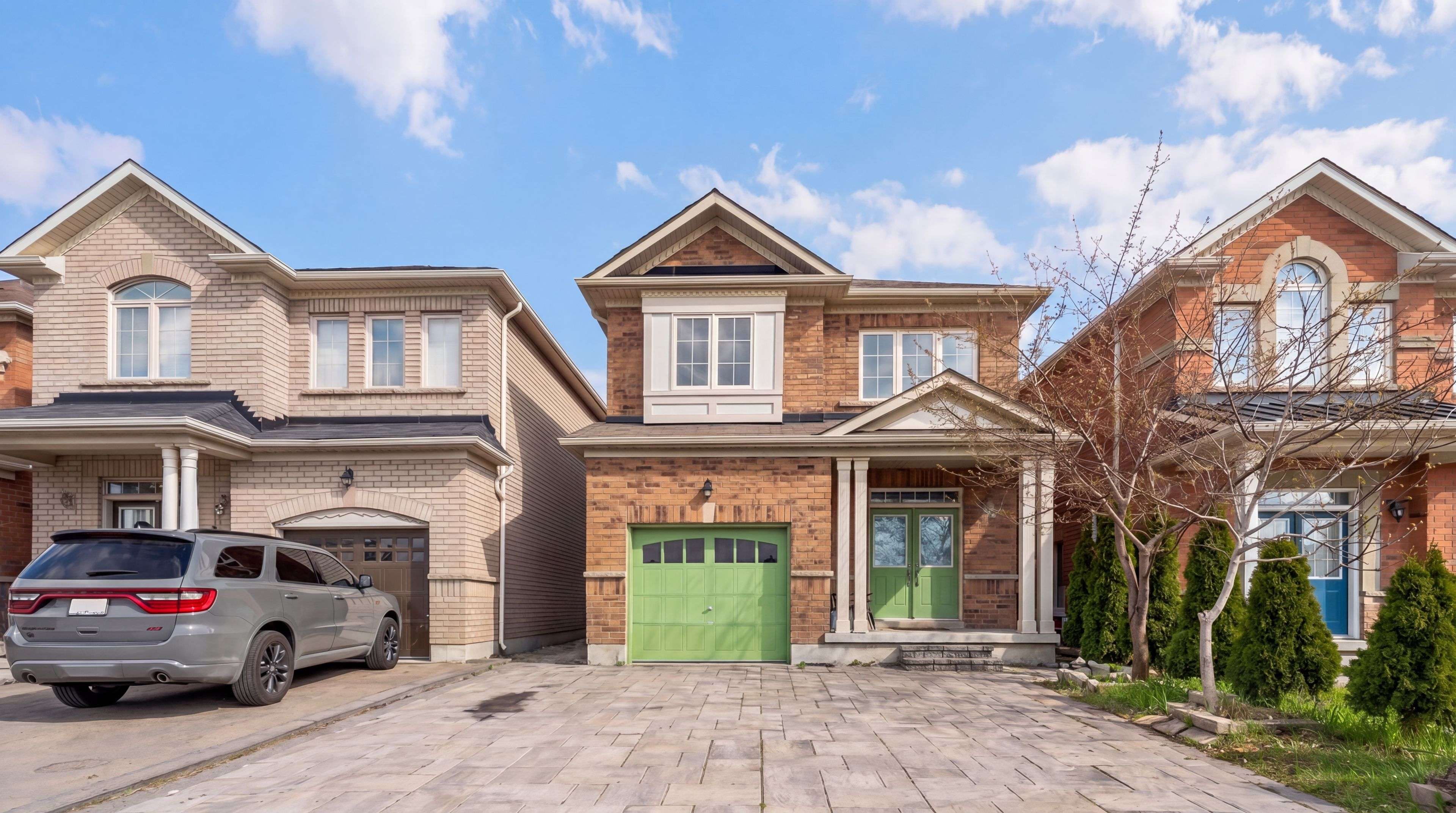58 Meltwater CRES #Upper, Brampton, ON L6P 3V7