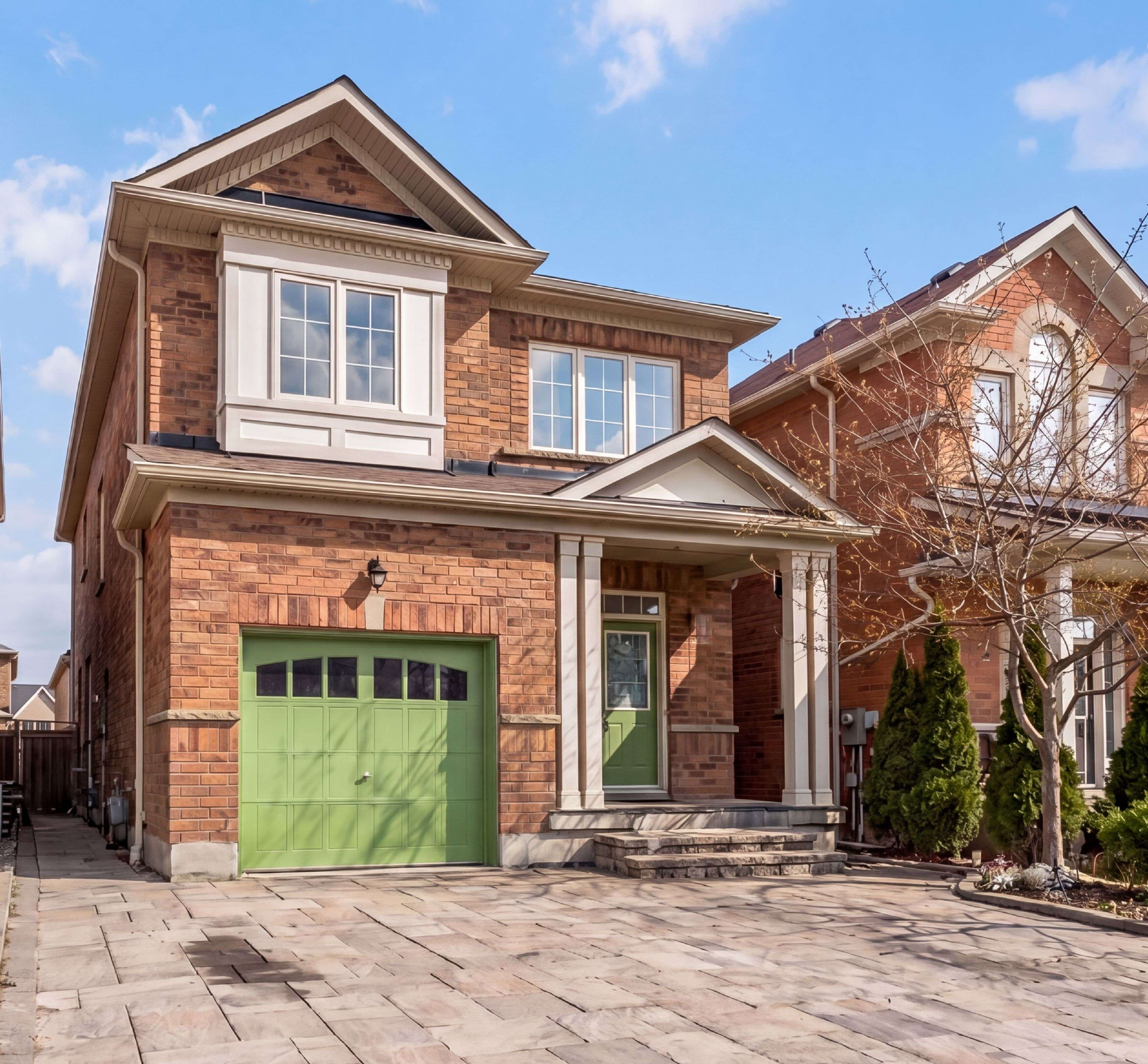 58 Meltwater CRES #Upper, Brampton, ON L6P 3V7