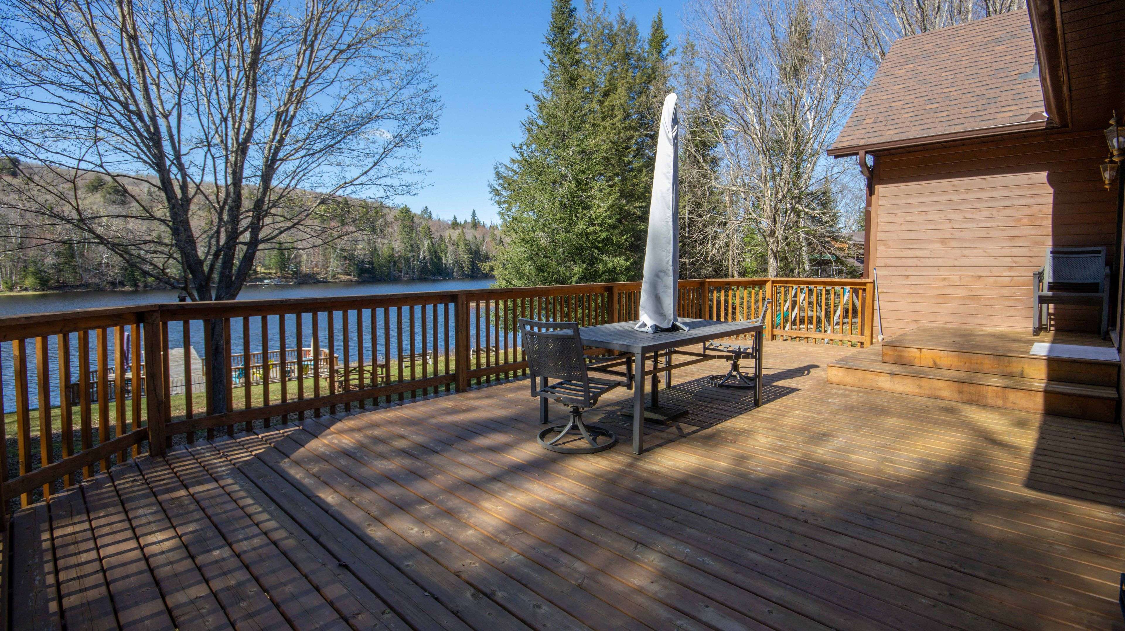 1170A Dam RD, Hastings Highlands, ON K0L 1C0