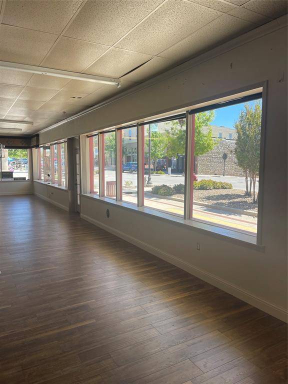 921 Halsell, Bridgeport, TX 76426
