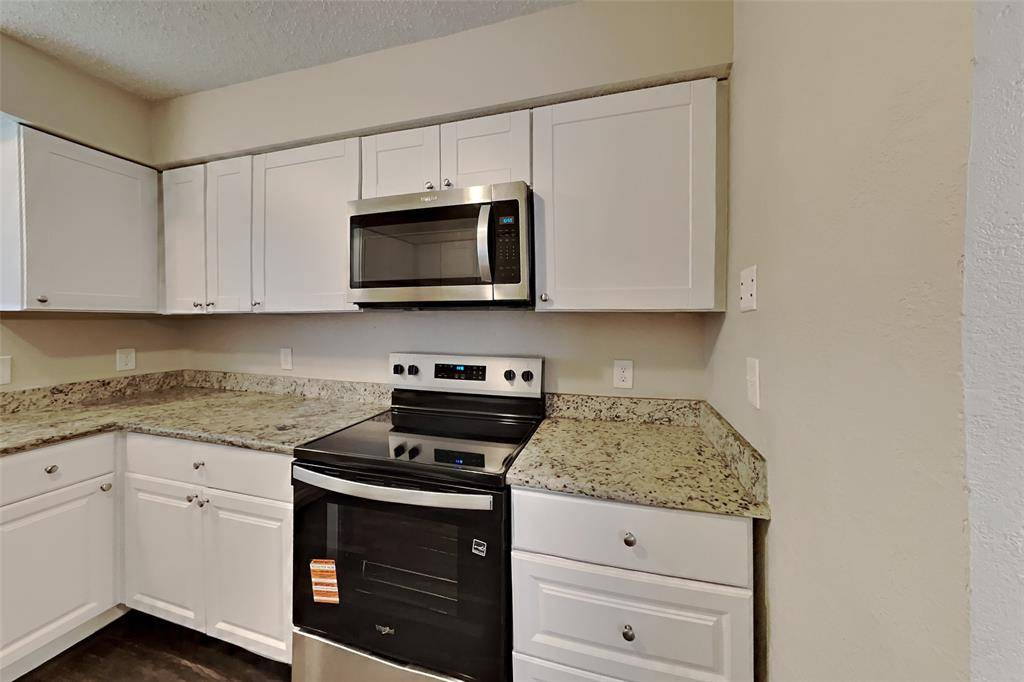 6226 Hott Springs Drive, Arlington, TX 76001
