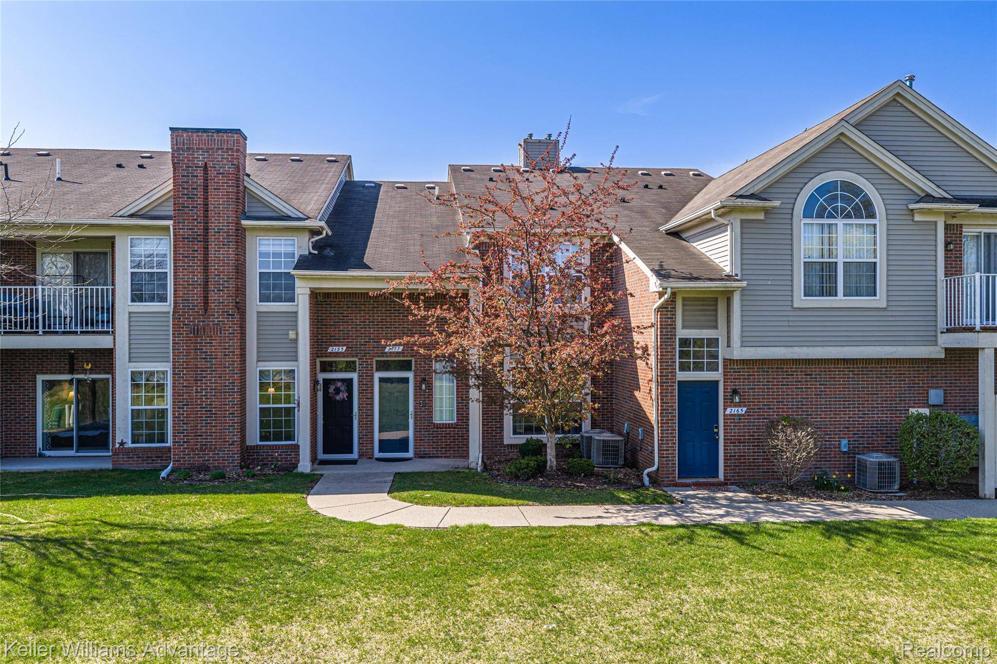 2185 Leighton DR, Shelby Charter Township, MI 48317