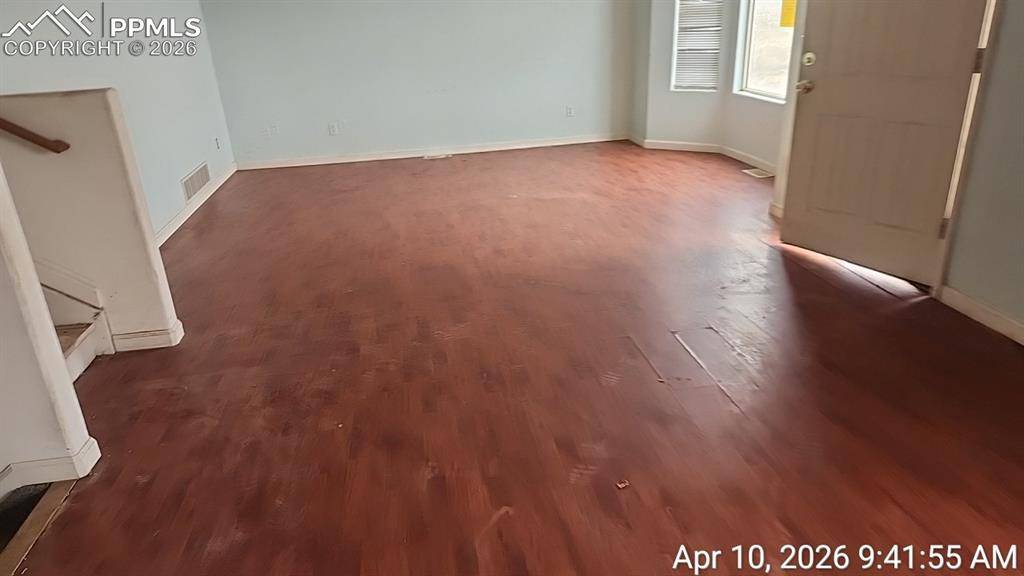1695 E Buffalo LN, Pueblo, CO 81007