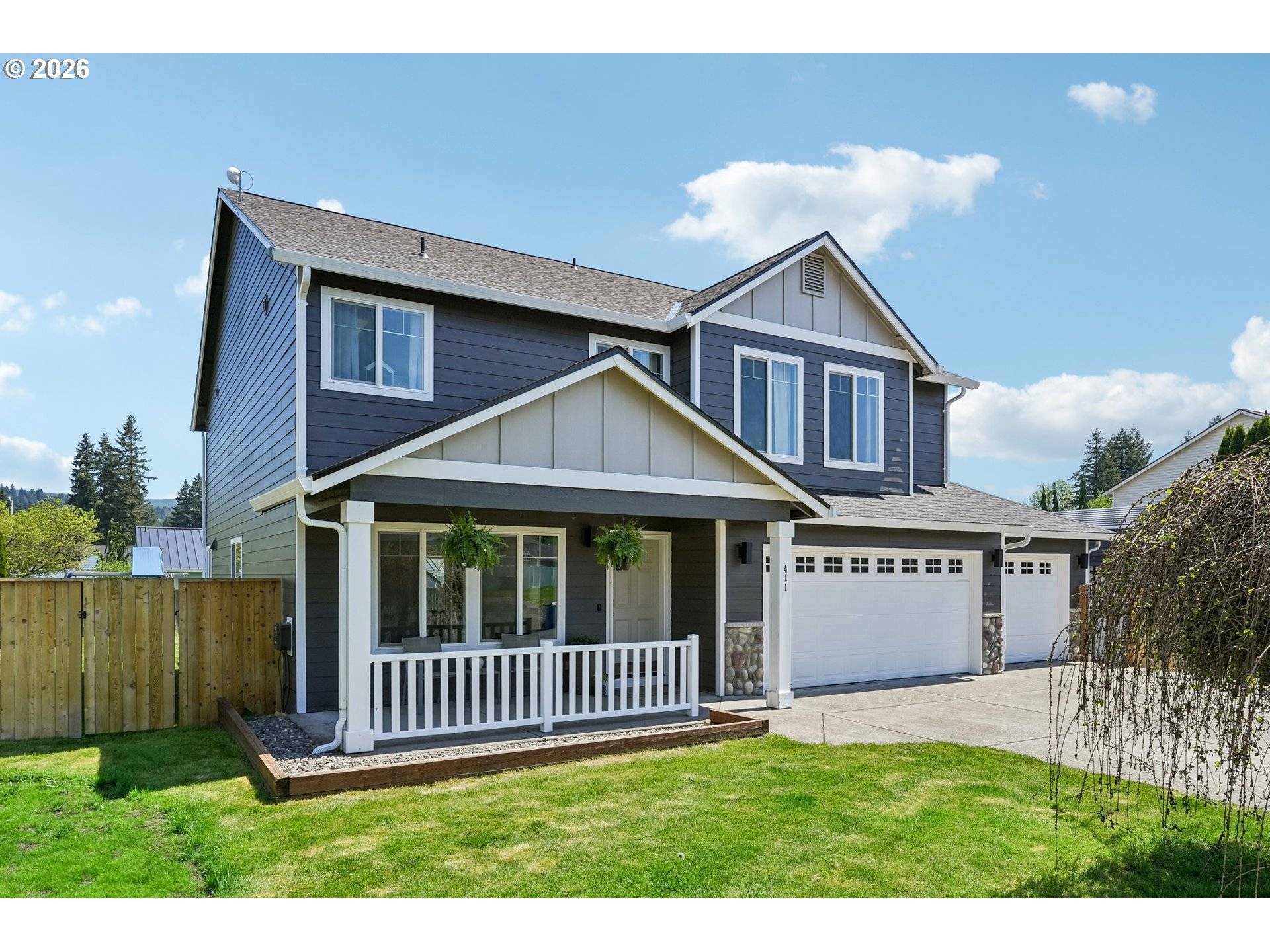 411 S MAPLE AVE, Yacolt, WA 98675