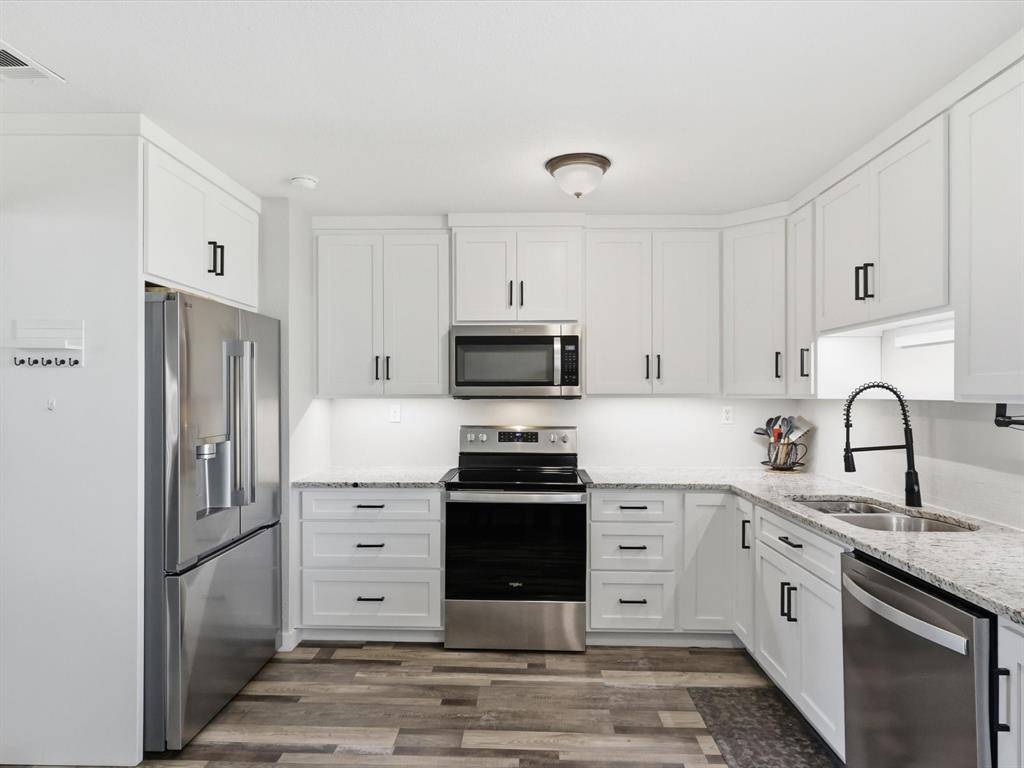 636 E Eubank Street, Mabank, TX 75147