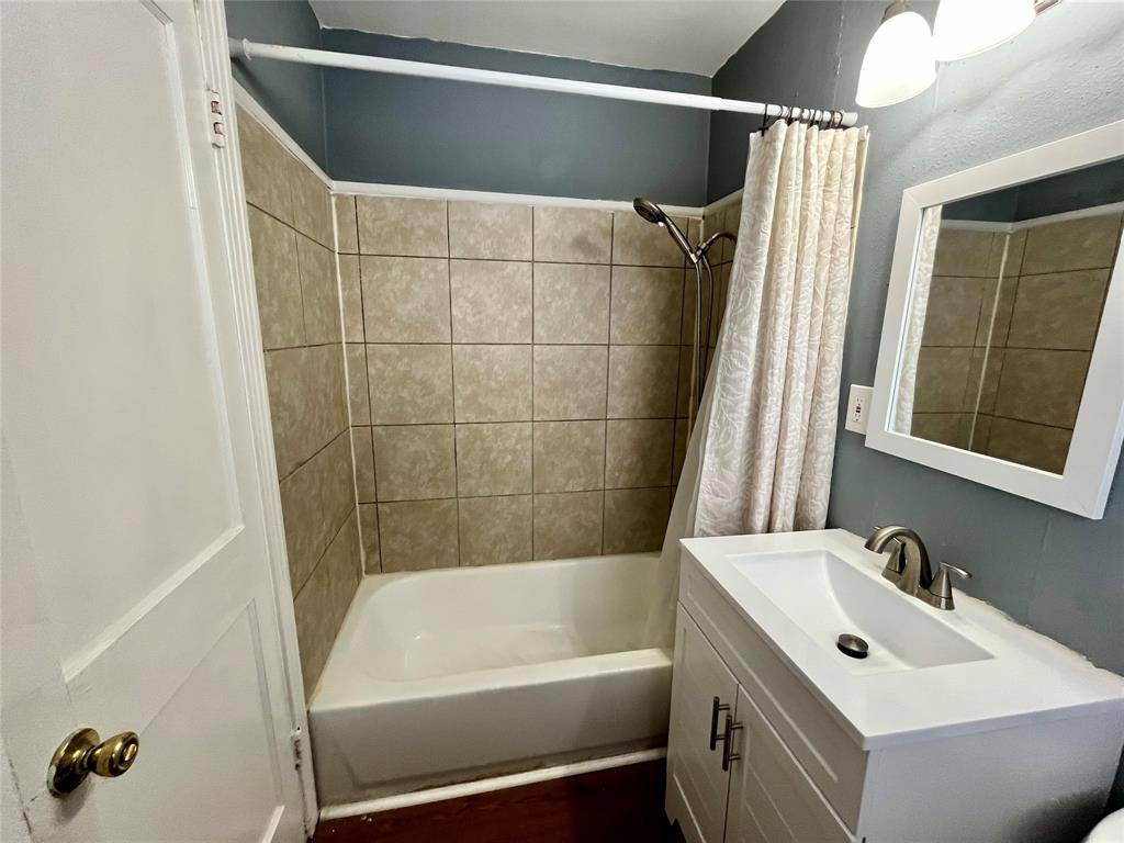 1018 Denton Street, Denton, TX 76201