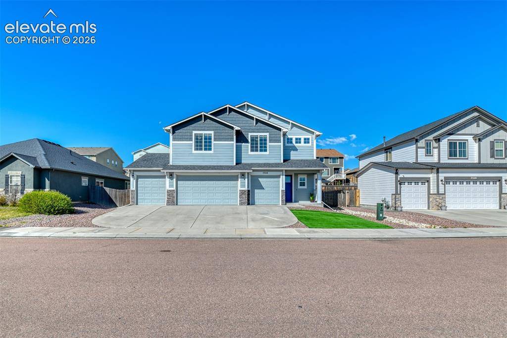 7328 Bonterra LN, Colorado Springs, CO 80925