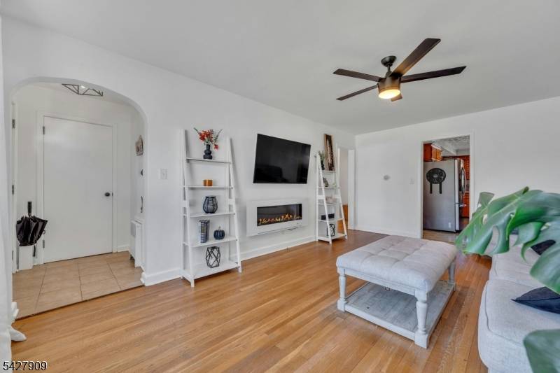78 Joseph St, Clark Twp., NJ 07066