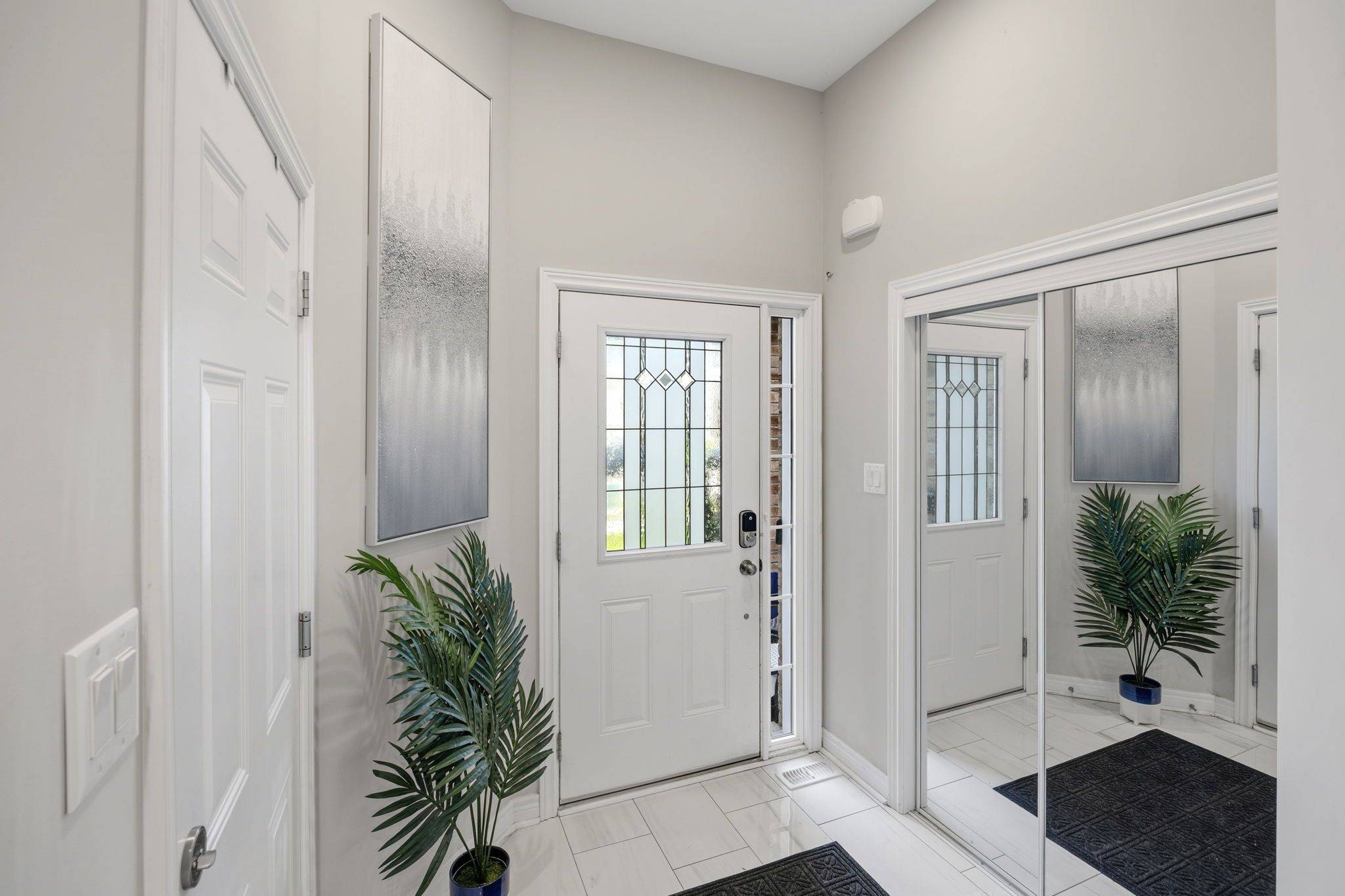 162 Leney ST, Ajax, ON L1Z 0T6
