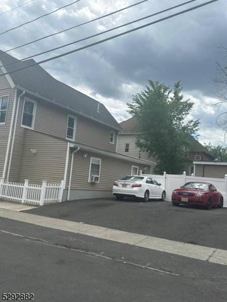 954 W 4Th St, Plainfield City, NJ 07063
