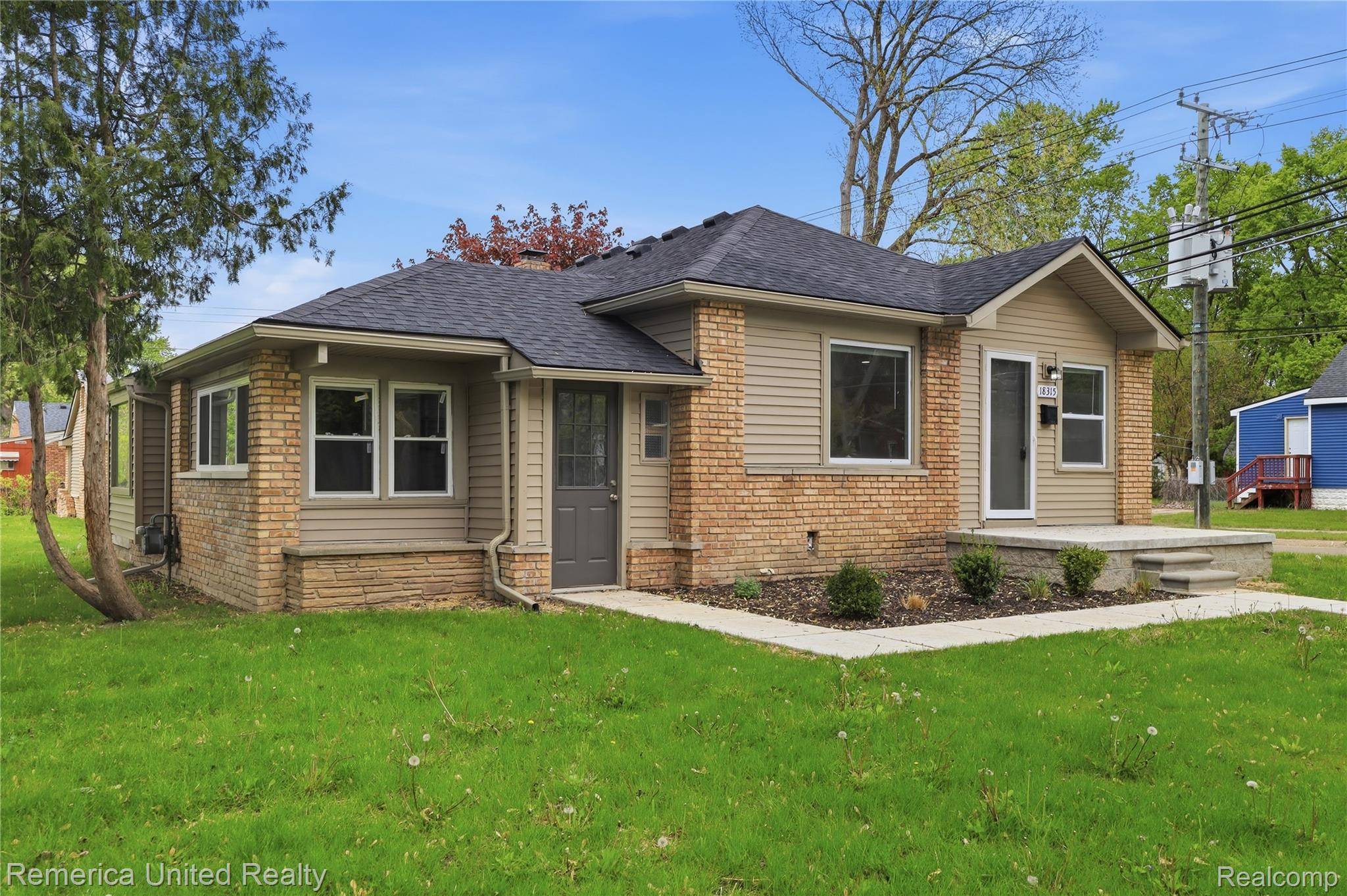 18315 Five Points ST, Redford Charter Township, MI 48240