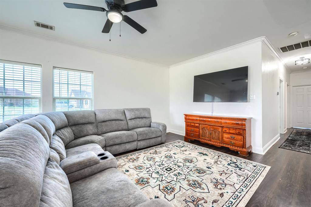 15396 Saddle Ridge Circle, Terrell, TX 75160