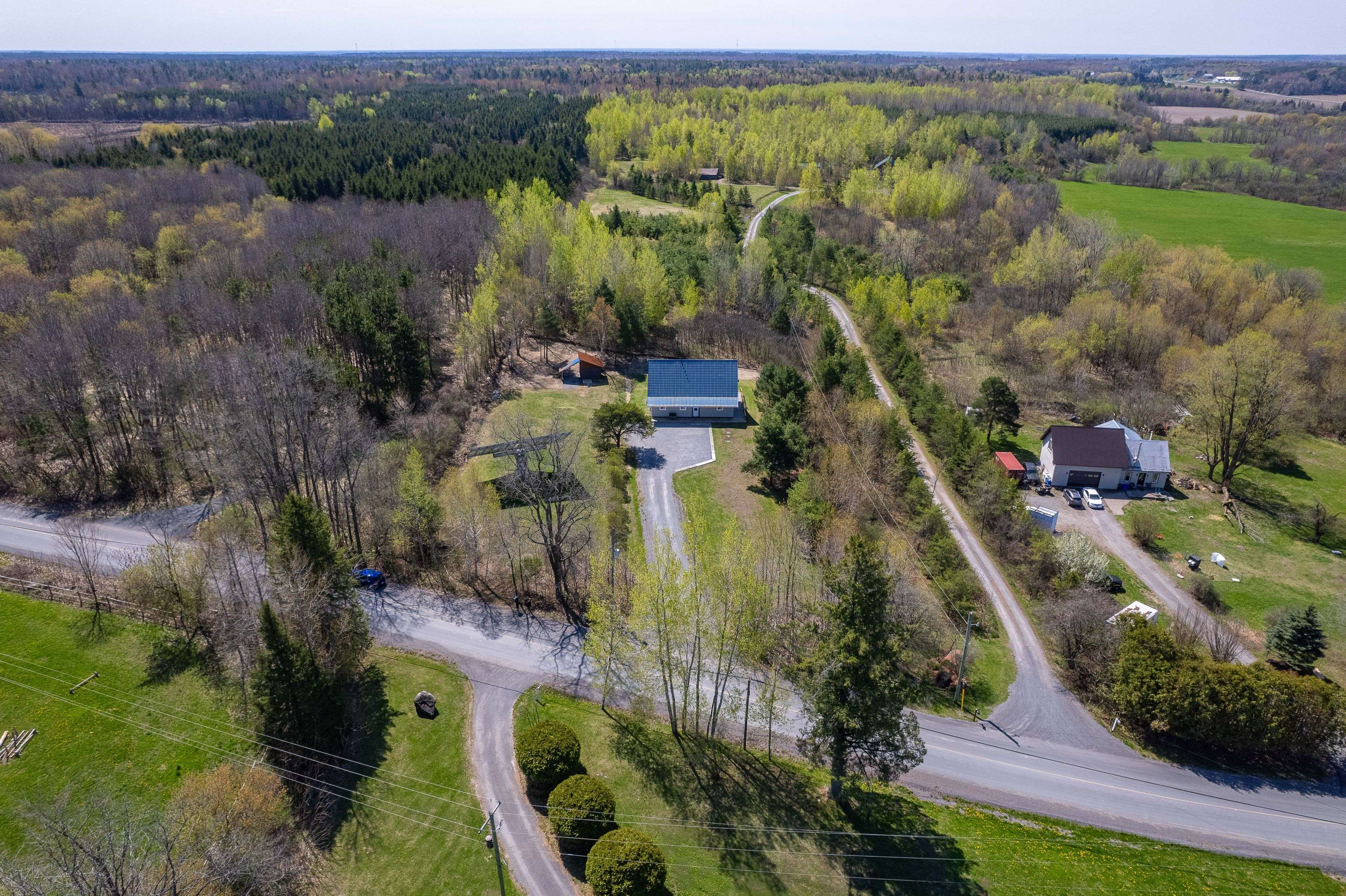 568 LAKE GEORGE RD, Alfred And Plantagenet, ON K0B 1L0