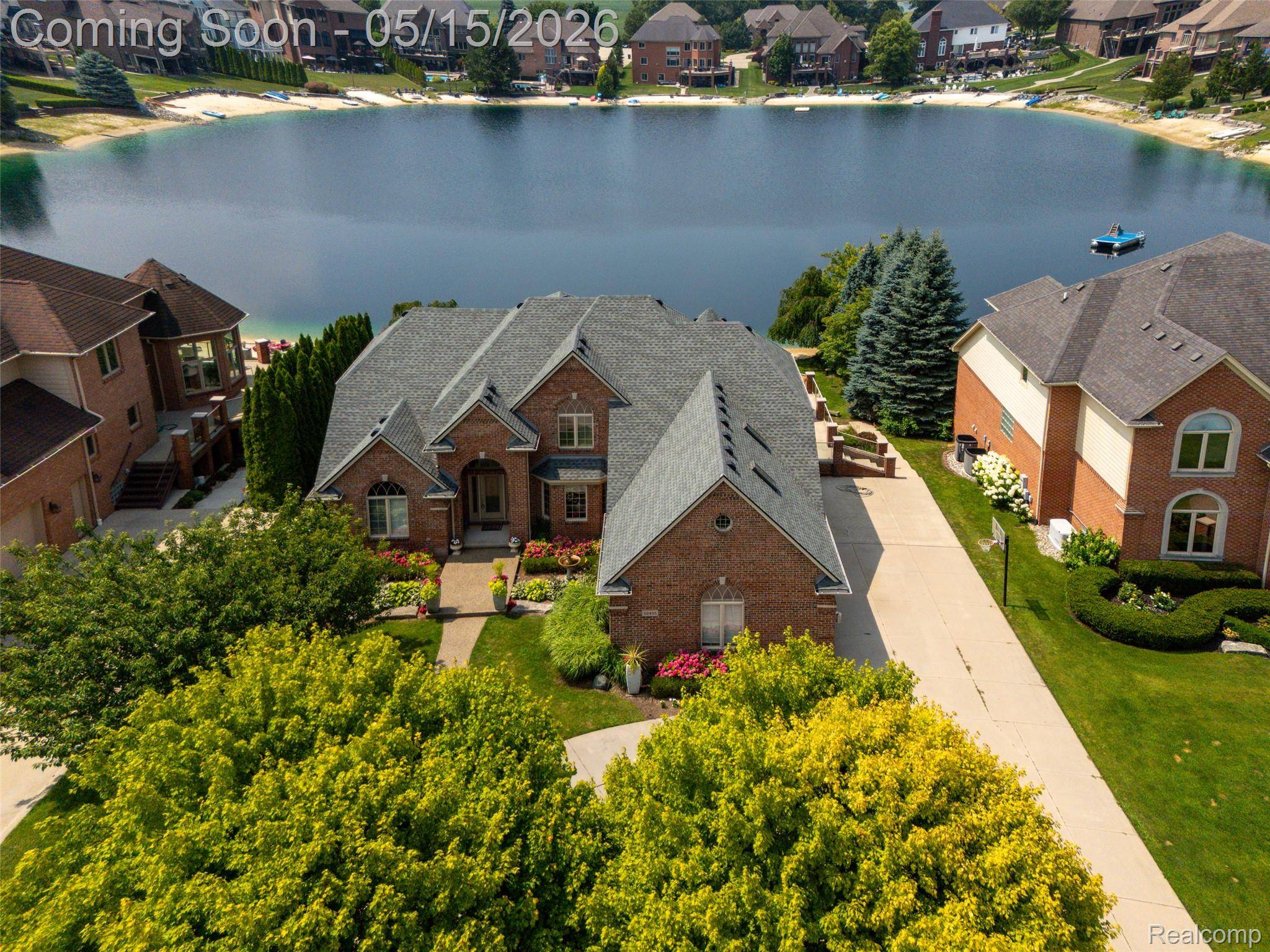 52455 Indian Summer DR, Chesterfield Township, MI 48051