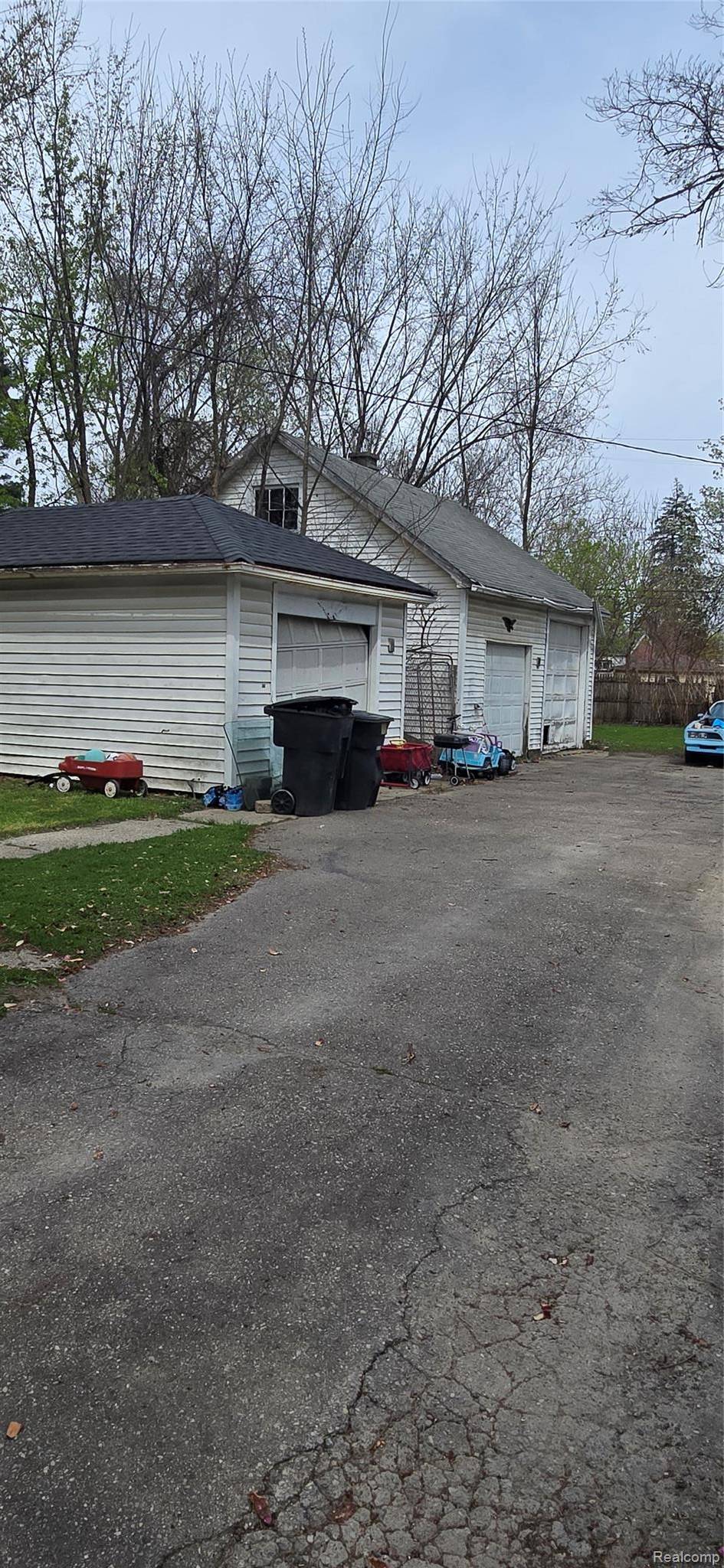 16130 Five Points ST, Detroit, MI 48240